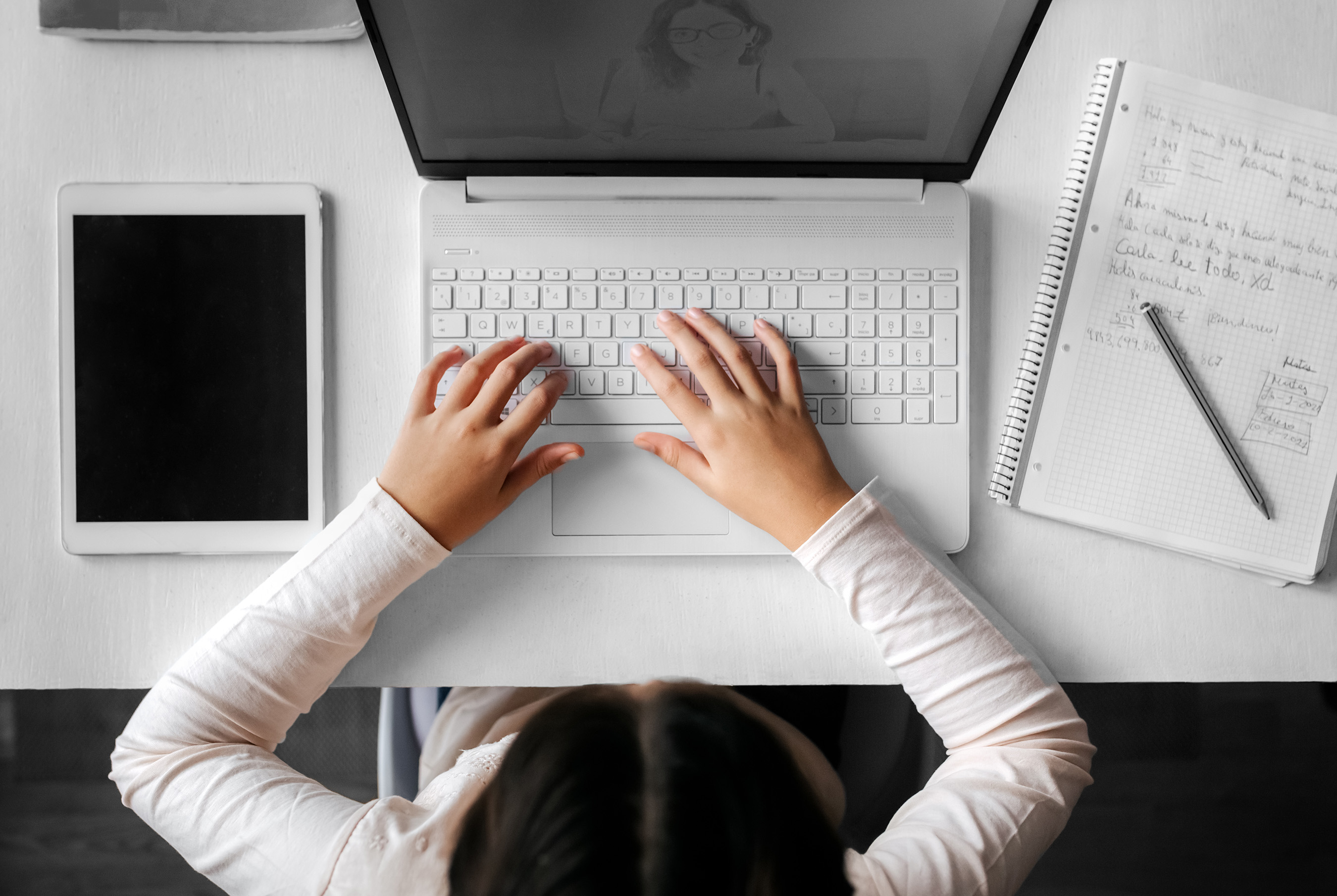 girl on laptop girl on laptop
